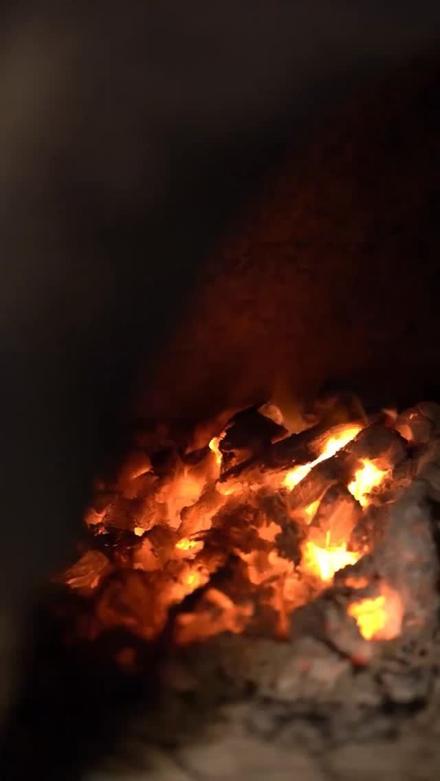 Fuego, técnica y cortes seleccionados para sacarle el máximo sabor a cada bocado.

En Binicanella, la brasa no es un detalle… es el alma del plato. 🔥🍷
Jugosa por dentro y servida en plena naturaleza. 🥩

☎️ 971 56 72 70⁣⁣⁣⁣⁣⁣⁣
📍Carretera Son Servera - Capdepera Km.2

··

Feuer, Technik und ausgewählte Stücke, um das Maximum an Geschmack aus jedem Bissen herauszuholen.

Bei Binicanella ist der Grill kein Detail... er ist die Seele des Gerichts. 🔥🍷
Innen saftig und mitten in der Natur serviert. 🥩

☎️ 971 56 72 70⁣⁣⁣⁣⁣⁣⁣
📍Carretera Son Servera - Capdepera Km.2