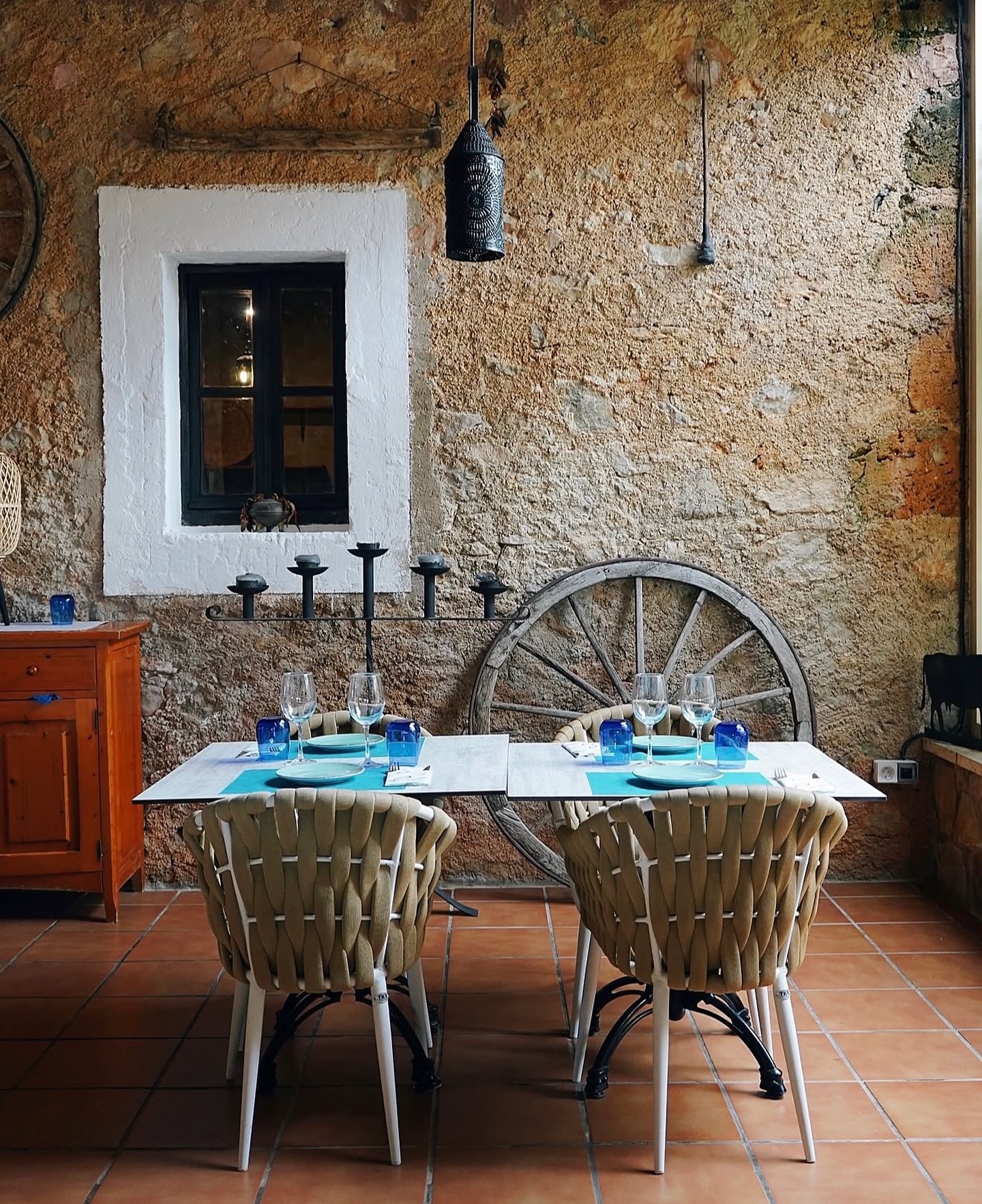 El mejor plan de la semana tiene nombre y apellido: marchando una de #carnealgrill 🤤⁣
⁣
¿Tienes tu plato favorito en nuestra carta? ¡Nosotros tenemos el corazón dividido en todos y cada uno de ellos! 🥩🔥⁣⁣⁣⁣⁣
⁣⁣⁣
-⁣⁣⁣⁣
RESERVAS: ☎️ 971 56 72 70⁣⁣⁣⁣⁣⁣⁣⁣⁣
📍Carretera Son Servera - Capdepera Km.2⁣⁣⁣
⁣
- · - ⁣
⁣
Der beste Plan der Woche hat einen Namen und einen Nachnamen: ein #carnealgrill 🤤⁣
⁣
Haben Sie Ihr Lieblingsgericht auf unserer Speisekarte? Wir haben unser Herz an jedes einzelne davon gehängt! 🥩🔥⁣
⁣
-⁣
RESERVIERUNGEN: ☎️ 971 56 72 70⁣
📍Straße Son Servera - Capdepera Km.2